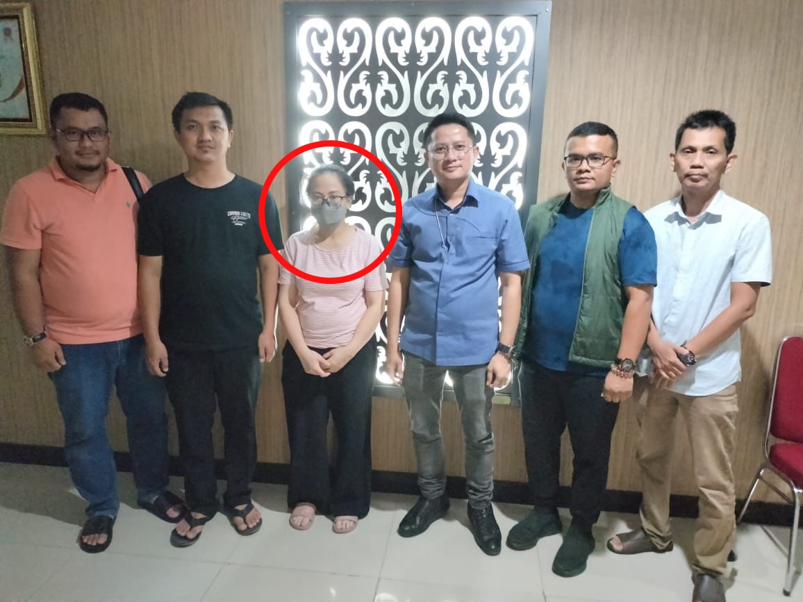 Tim Tabur Kejaksaan Tinggi Kepulauan Riau Berhasil Mengamankan Terpidana FALY KARTINI SIMANJUNTAK