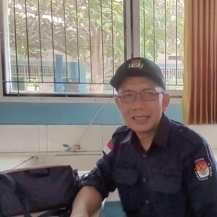 komisioner KPU bernama Jailani