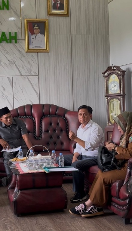 Ketua DPRD Bengkulu Tengah Bahas Nasib Guru Bantu Daerah Terdampak UU ASN, Dliknews.com