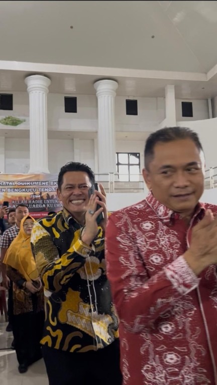 Ketua DPRD Bengkulu Tengah Hadiri Natal Oikumene di Balai Raflesia, Dliknews.com