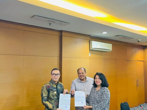 Bupati Kepahiang Zurdi Nata saat memberikan keterangan terkait status lahan Puncak Mall