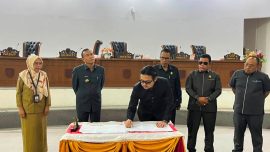 Rapat Paripurna DPRD Kepahiang menyepakati Perda Pertanggungjawaban APBD Tahun Anggaran 2025.