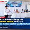 Sekda Bengkulu Herwan Antoni membuka Gerai Nasional Perizinan Kapal Penangkap Ikan di Pulau Baai